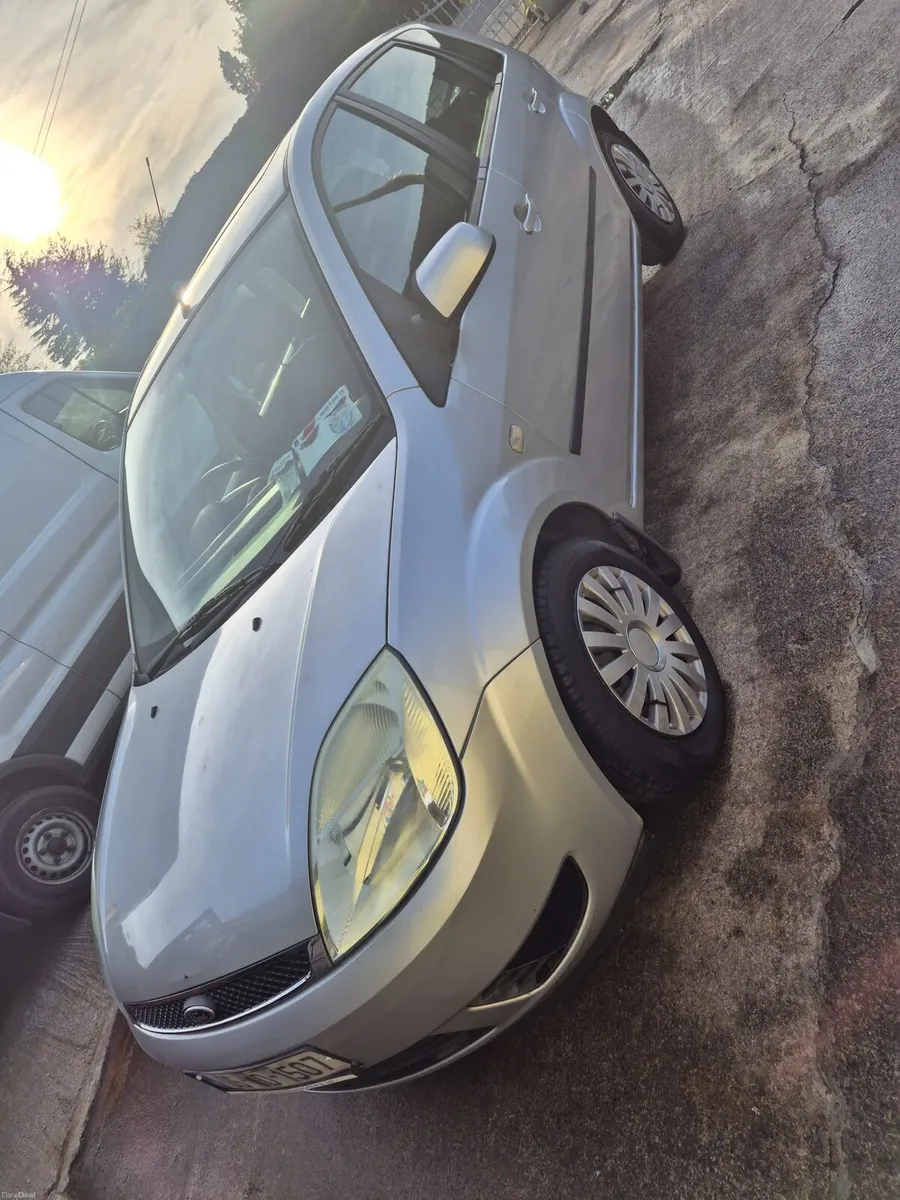 Ford Fiesta - Image 2