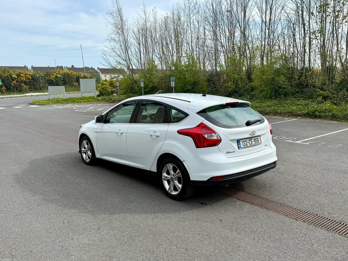132 Ford Focus Zetec 1.6TDCI NCT’d/Taxed 01/27 - Image 3