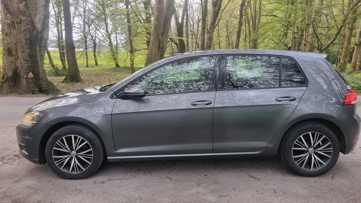 171 Volkswagen Golf 1.6 Tdi Trendline - Image 4