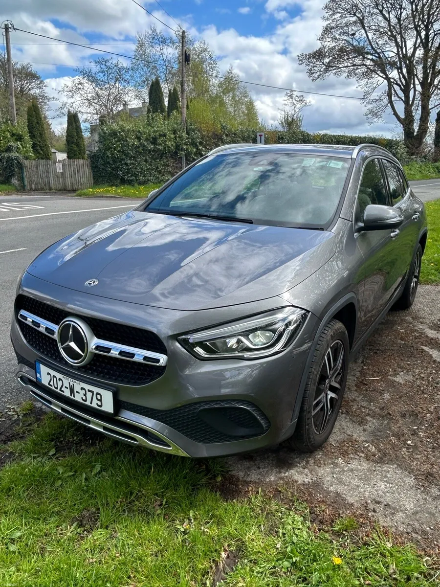Mercedes gla 200d - Image 3