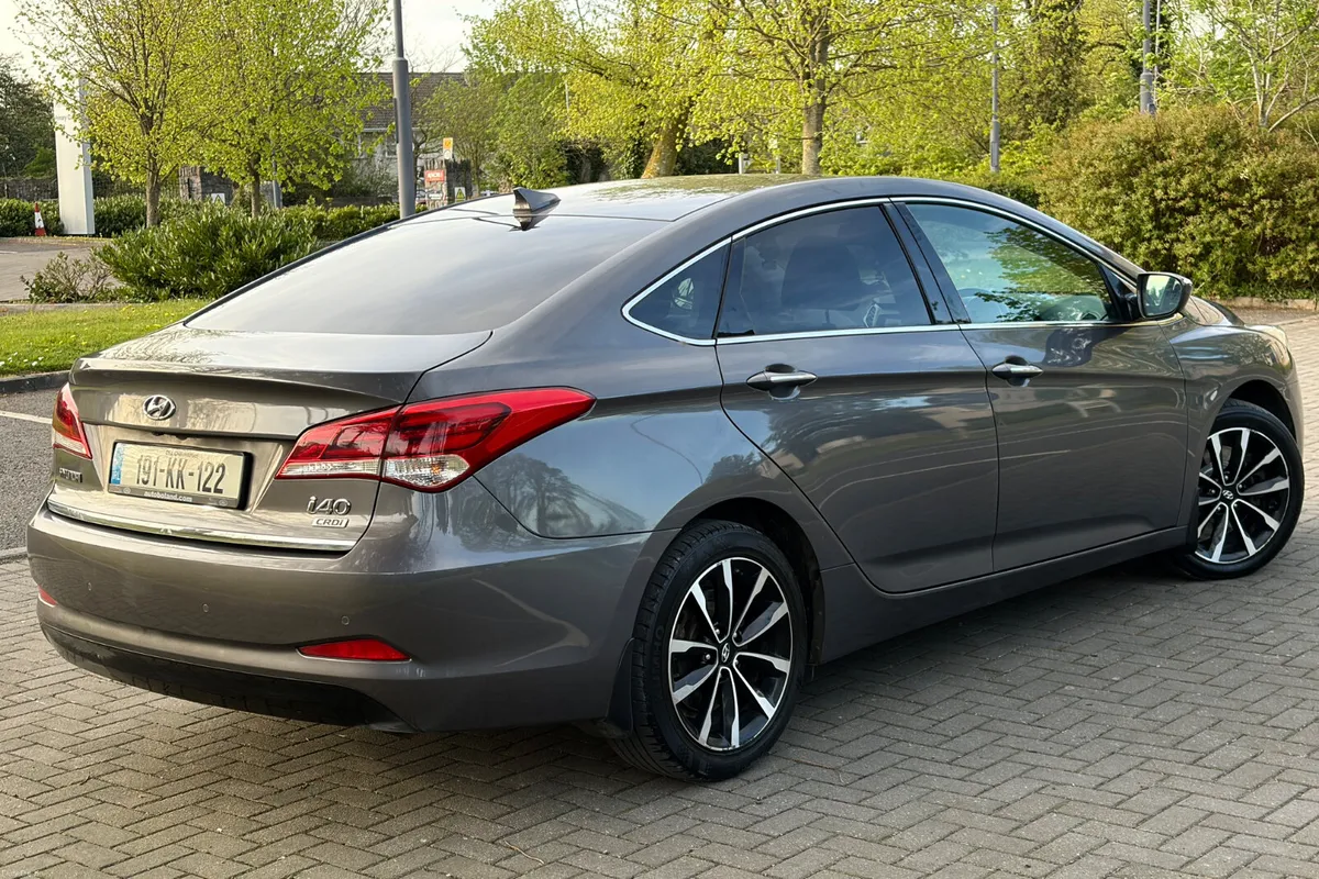 Hyundai i40 2019 1.7CRDi new nct 5/28 tax 12/26 - Image 4