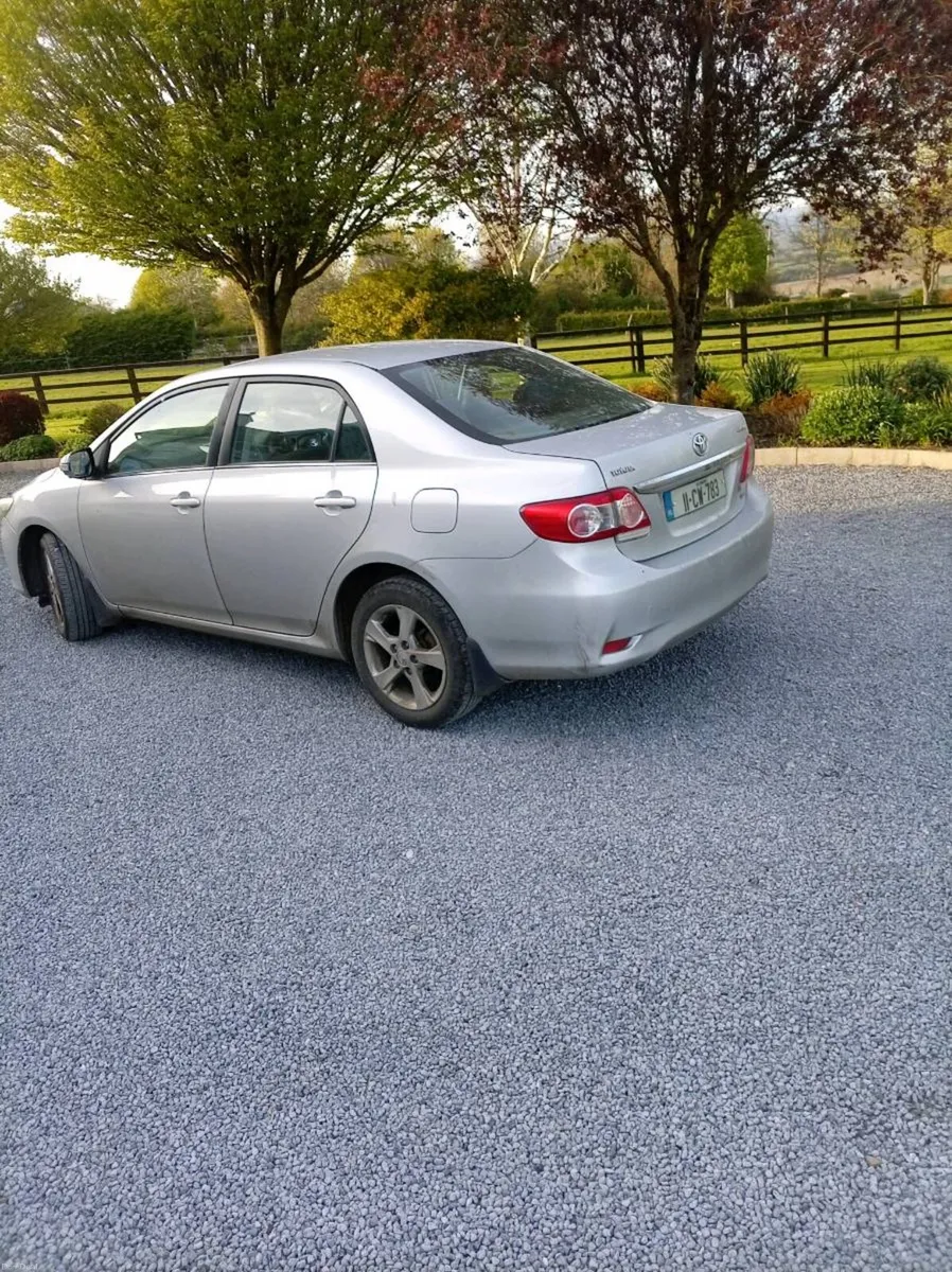 Toyota Corolla - Image 2