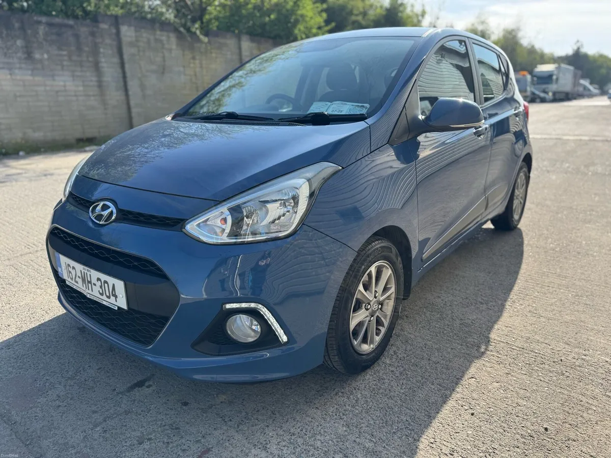 2016 Hyundai i10 TAX and NCT - Image 2