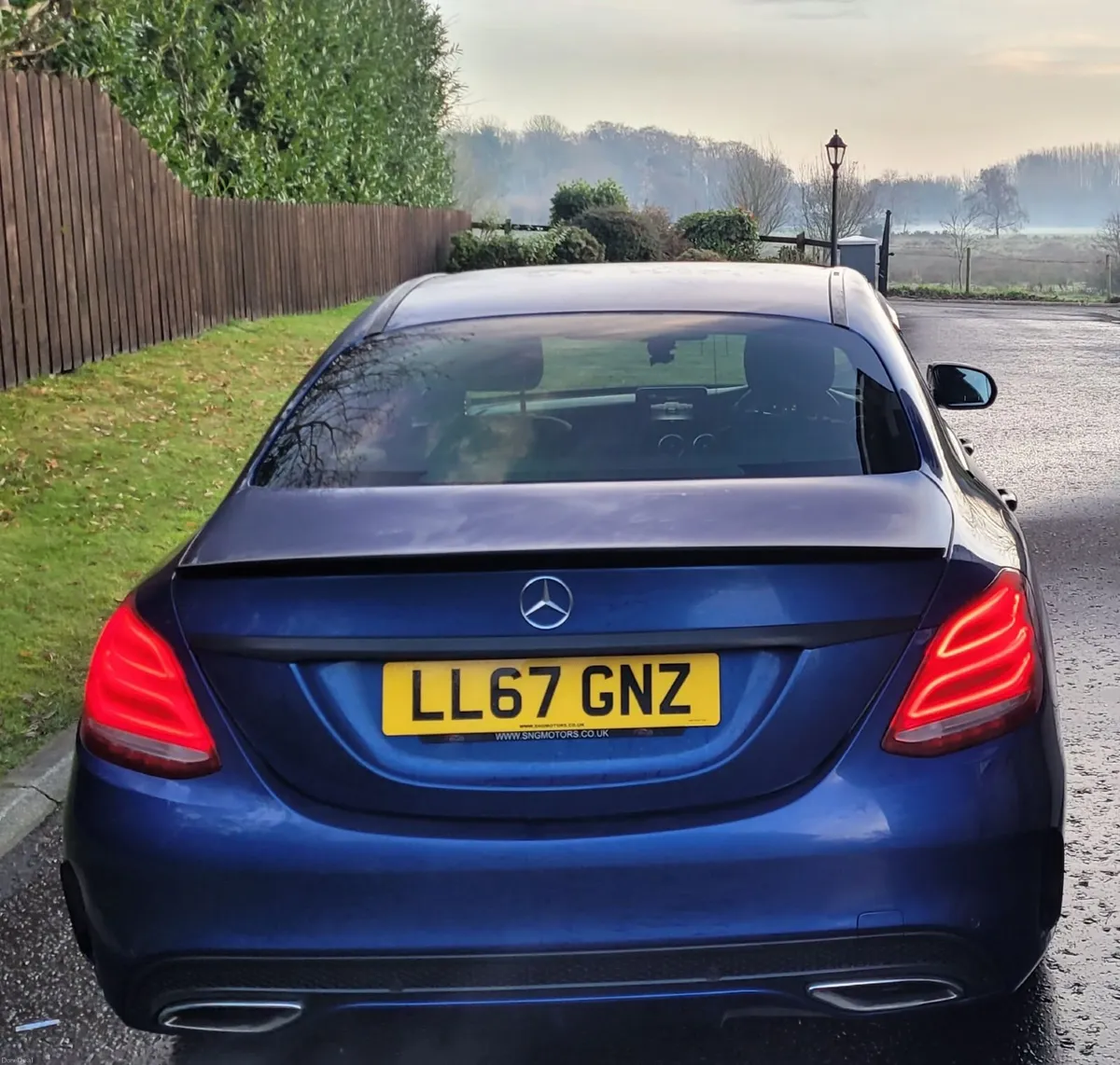 Mercedes-Benz C-Class 2018 AMG Line - Image 2