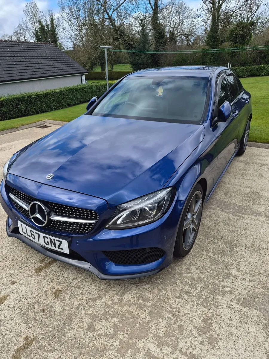Mercedes-Benz C-Class 2018 AMG Line - Image 4