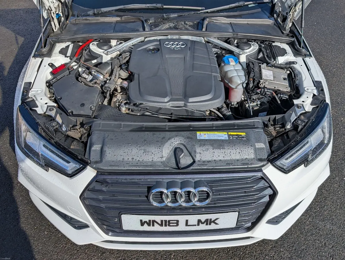 Audi A4 2018 SLINE Black Edition TDI Automatic - Image 3