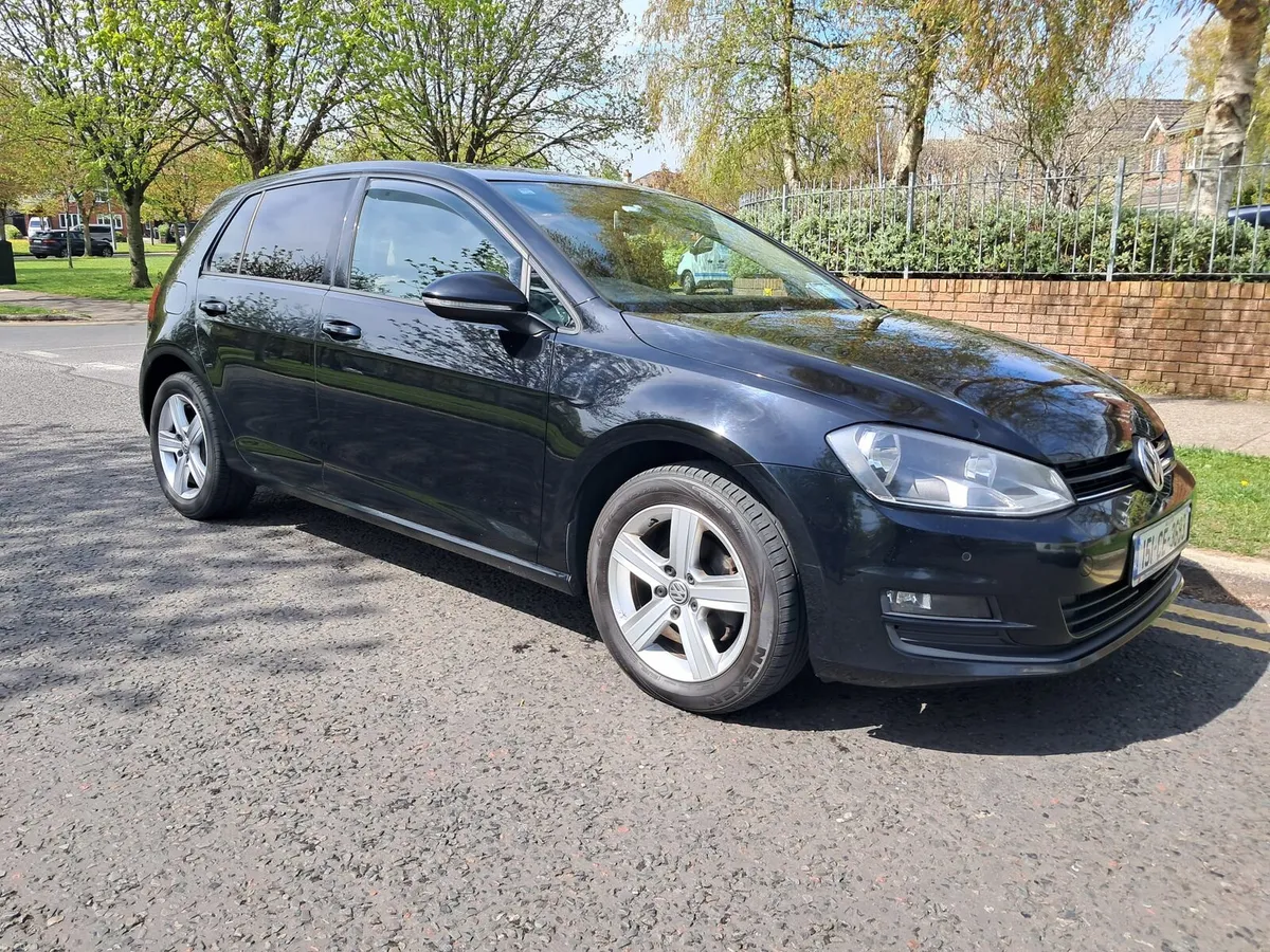 Volkswagen Golf - Image 1