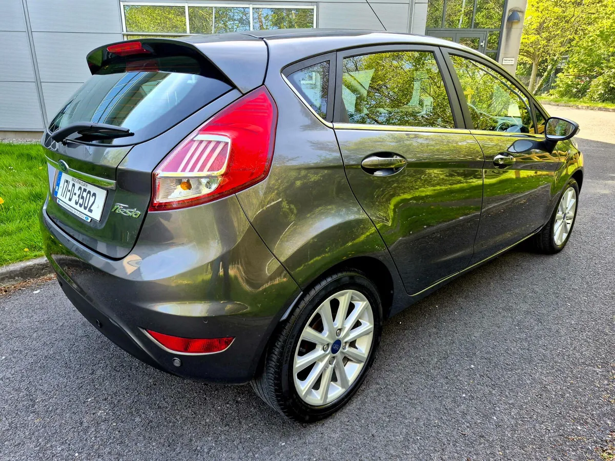 2017  FORD FIRSTA 1.25 TITANIUM LOW MILES - Image 3
