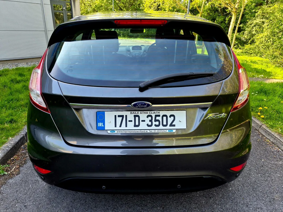 2017  FORD FIRSTA 1.25 TITANIUM LOW MILES - Image 4