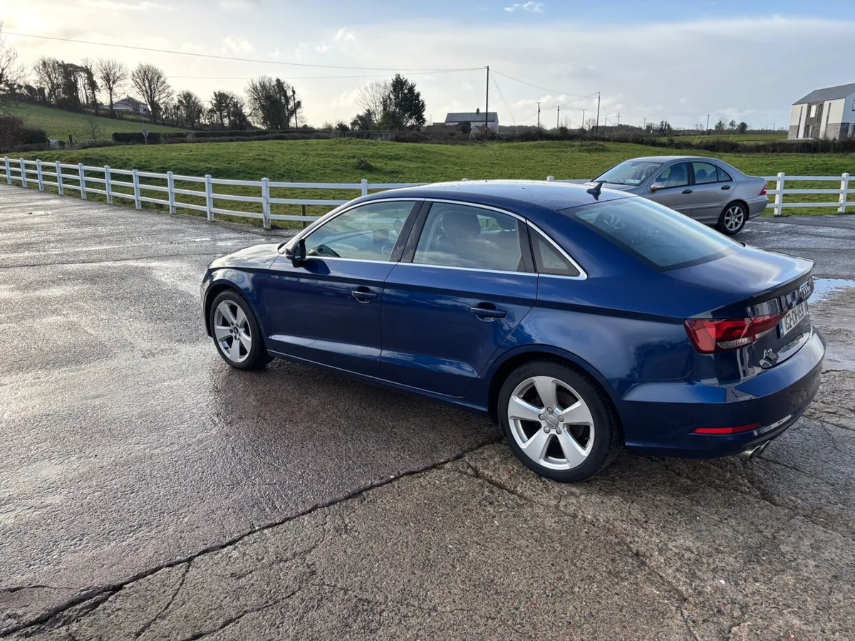 Audi A3 2015 - Image 4