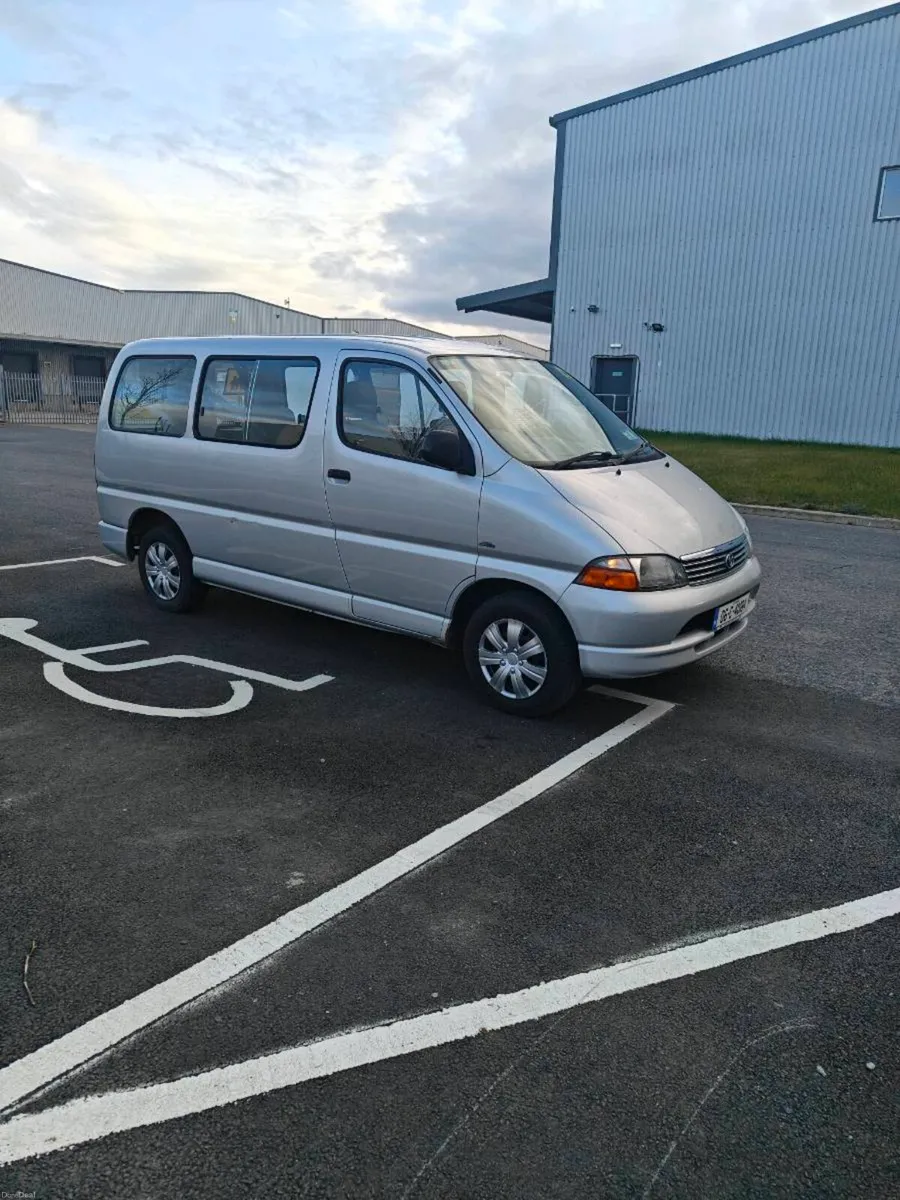 Toyota hiace - Image 1