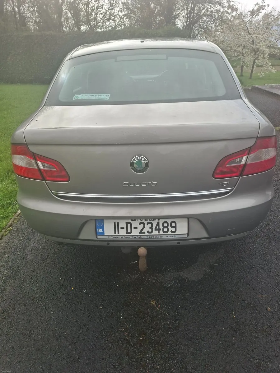 Skoda Superb 2011 - Image 3