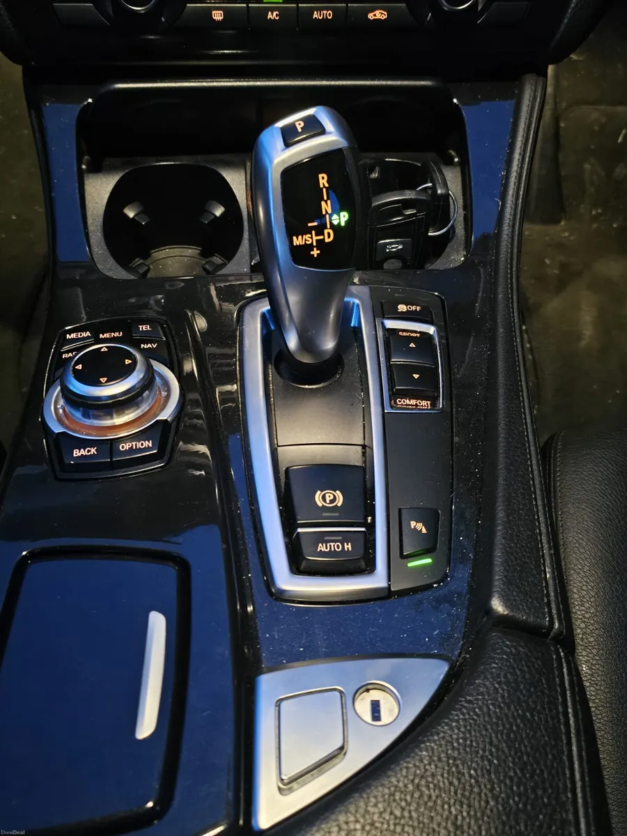 BMW 5-Series 2015 520d automatic €5990 - Image 4