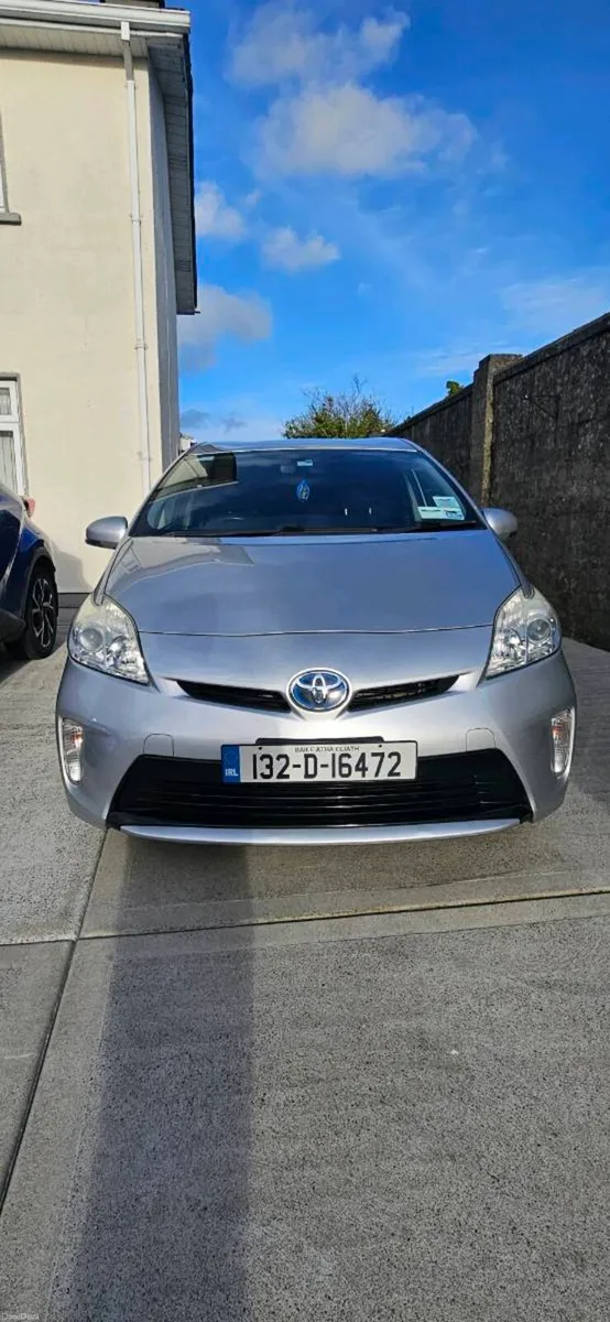Toyota Prius - Image 2
