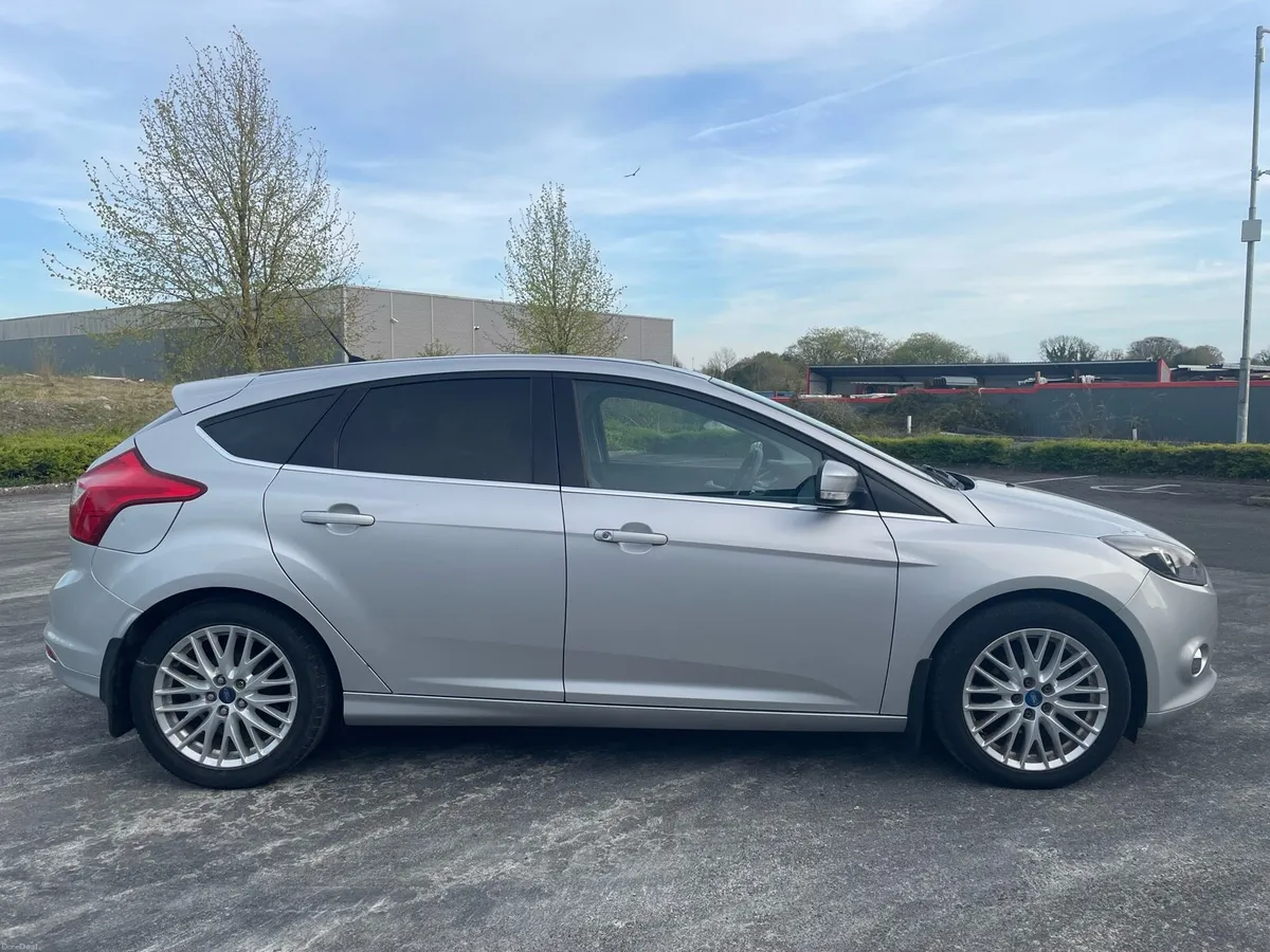 Ford Focus TDCi 1.6 Luxury Trim - Image 2