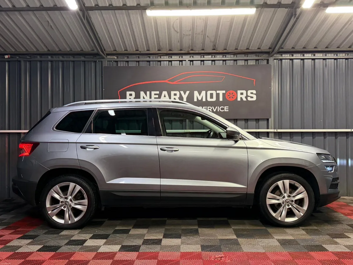 2020 202 Skoda Karoq 1.6TDI 115bhp Style - Image 4