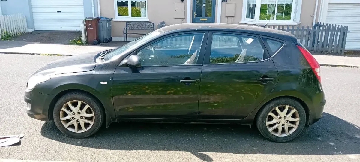 Hyundai i30 207000km nct 1/27 great car - Image 3