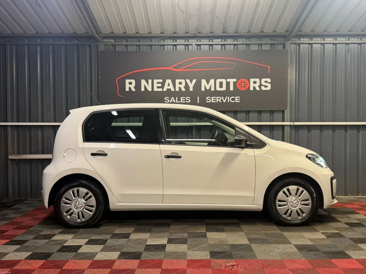 2018 182 Volkswagen up! 1.0 60BHP TAKE UP - Image 3