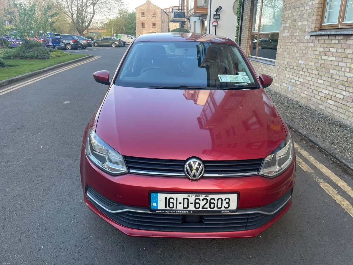 Volkswagen Polo 2016 Automatic (low mileage) - Image 1
