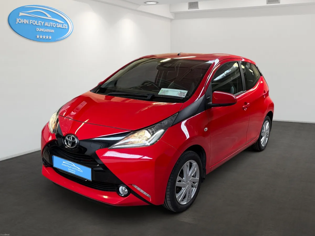 172-Toyota -Aygo-1.0-X-Play - Image 1