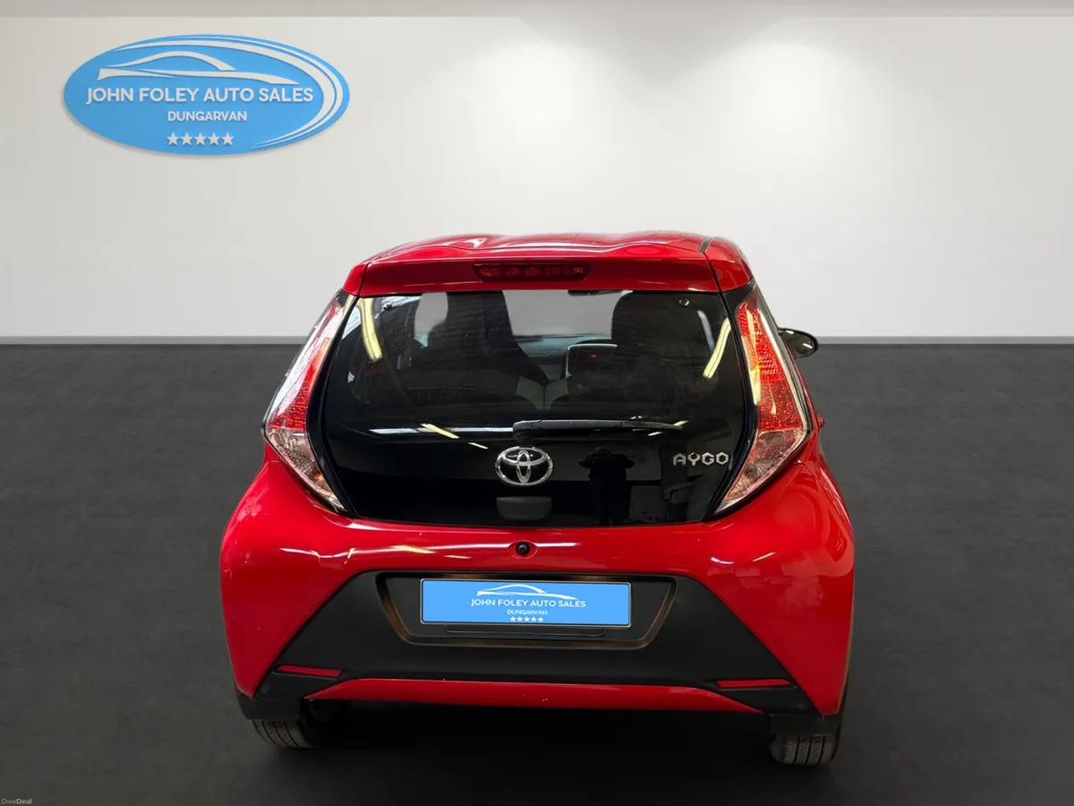 172-Toyota -Aygo-1.0-X-Play - Image 6