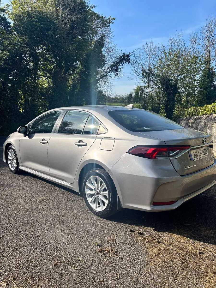 2020 Toyota Corolla Luna 1.8 Hybrid Automatic - Image 4
