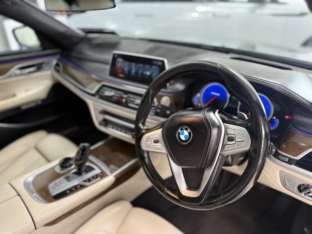 BMW 7-Series 2017. 730D M-SPORT - Image 3