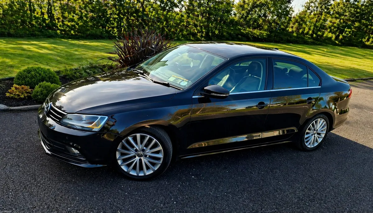 2017 JETTA HIGHLINE 2.0TDI  NCT+TAX HIGH SPEC - Image 3