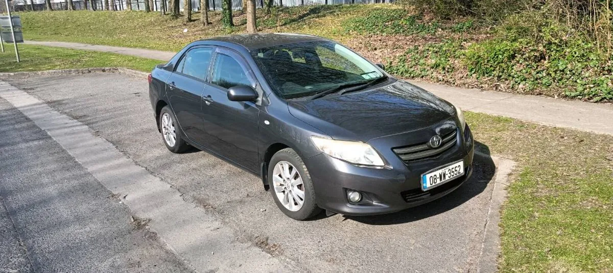 Toyota Corolla saloon diesel 2008 Fresh NCT 04/27 - Image 1
