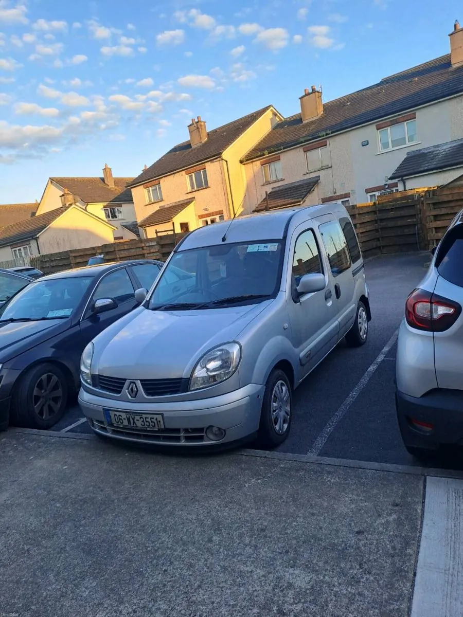 Renault Kangoo 2 1.2 Petrol 5 Seater - Image 1