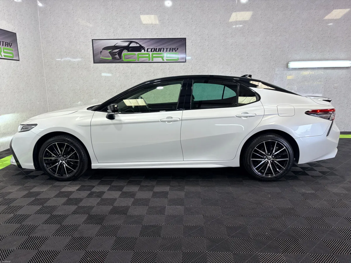 2023 Toyota Camry WS 2.5 Hybrid E Four 4 WD - Image 3