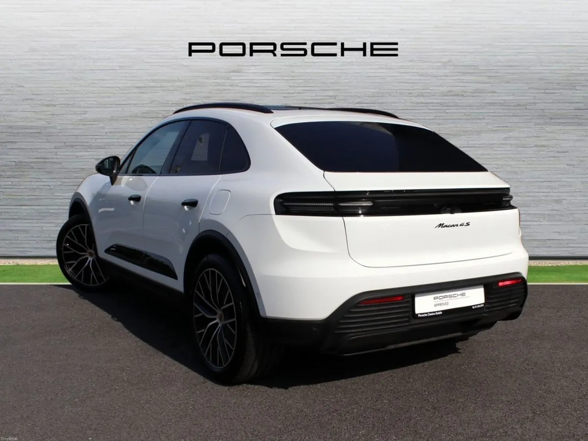 Porsche Macan 4S - Image 3