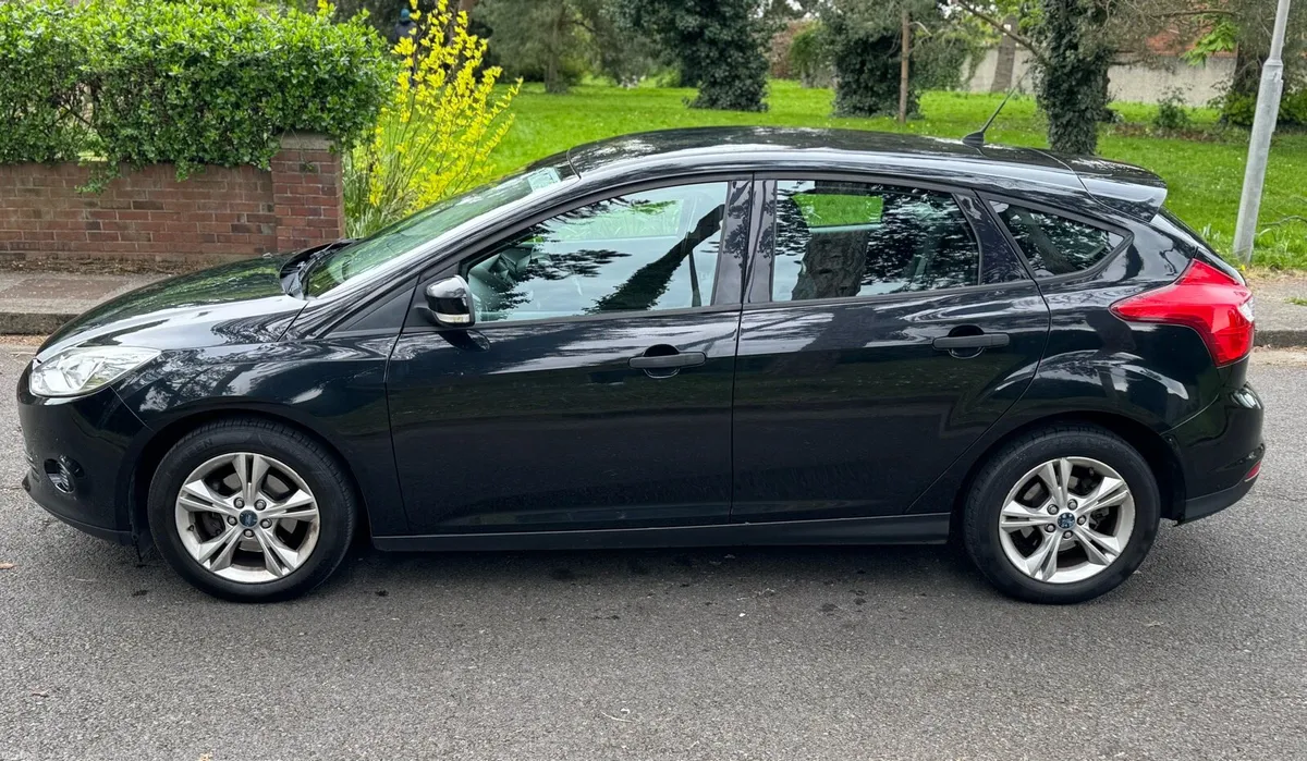 Ford Focus/ New NCT / Low mileage 79km / Service - Image 4