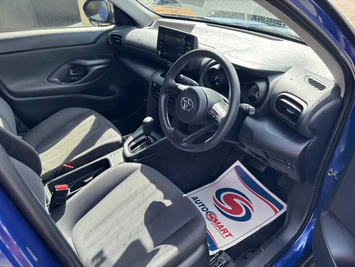 Toyota Yaris Cross Toyota yaris cross 1.5 self cha - Image 4