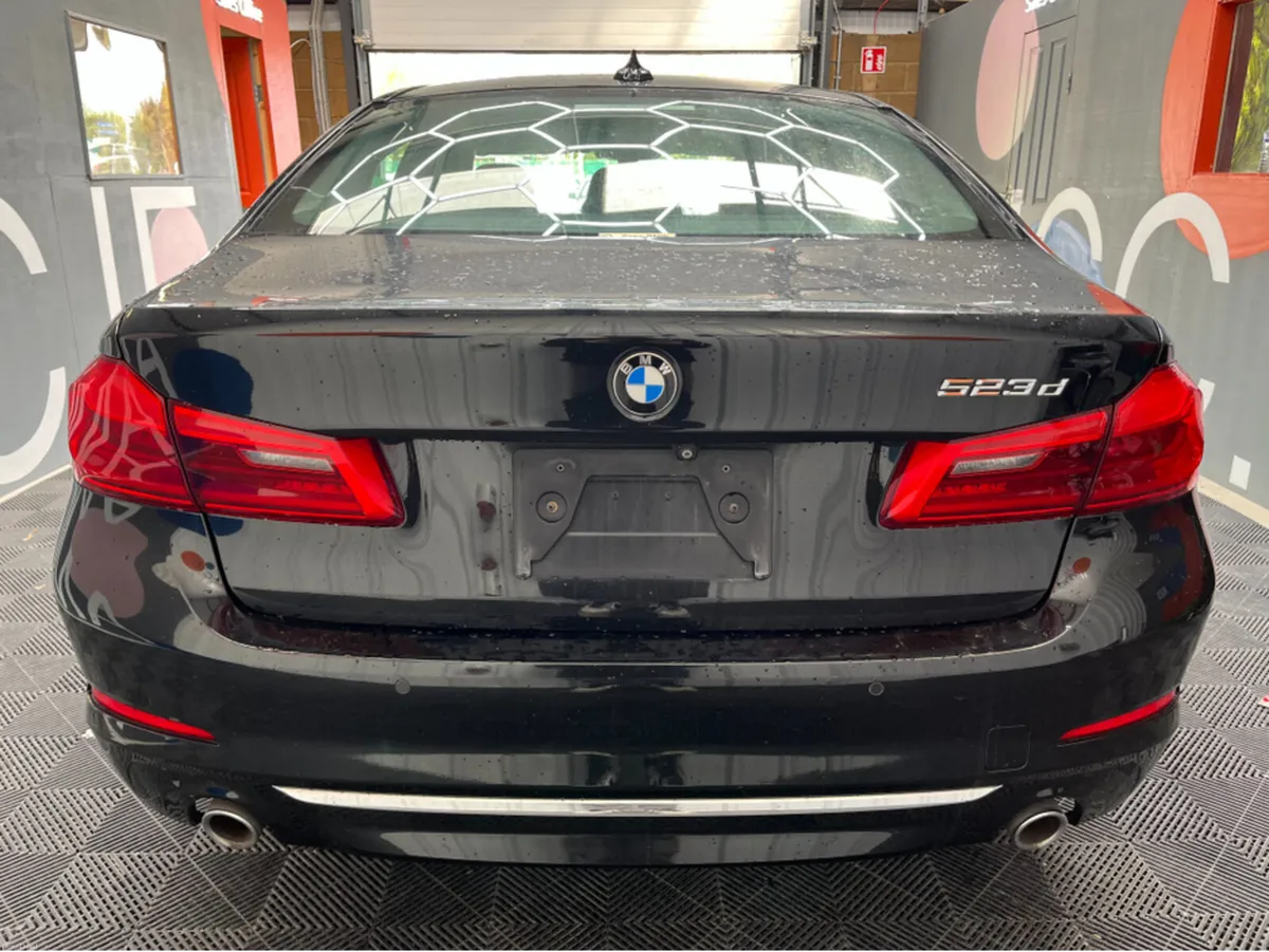 BMW 5-Series €21950! 2018 BMW 523D LUXURY 2.0 AUTO - Image 3