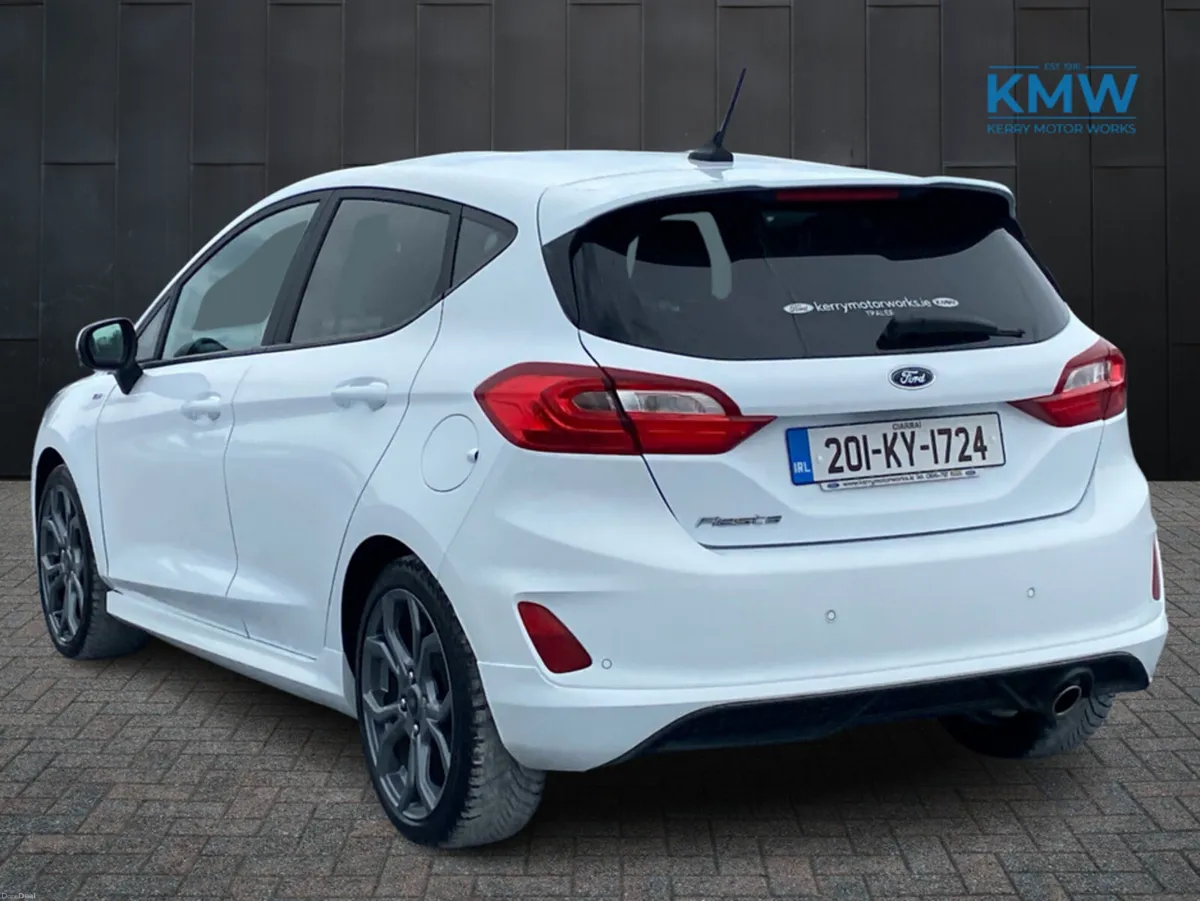 Ford Fiesta ST-Line 1.0 95BHP.. Heated seats - Image 4