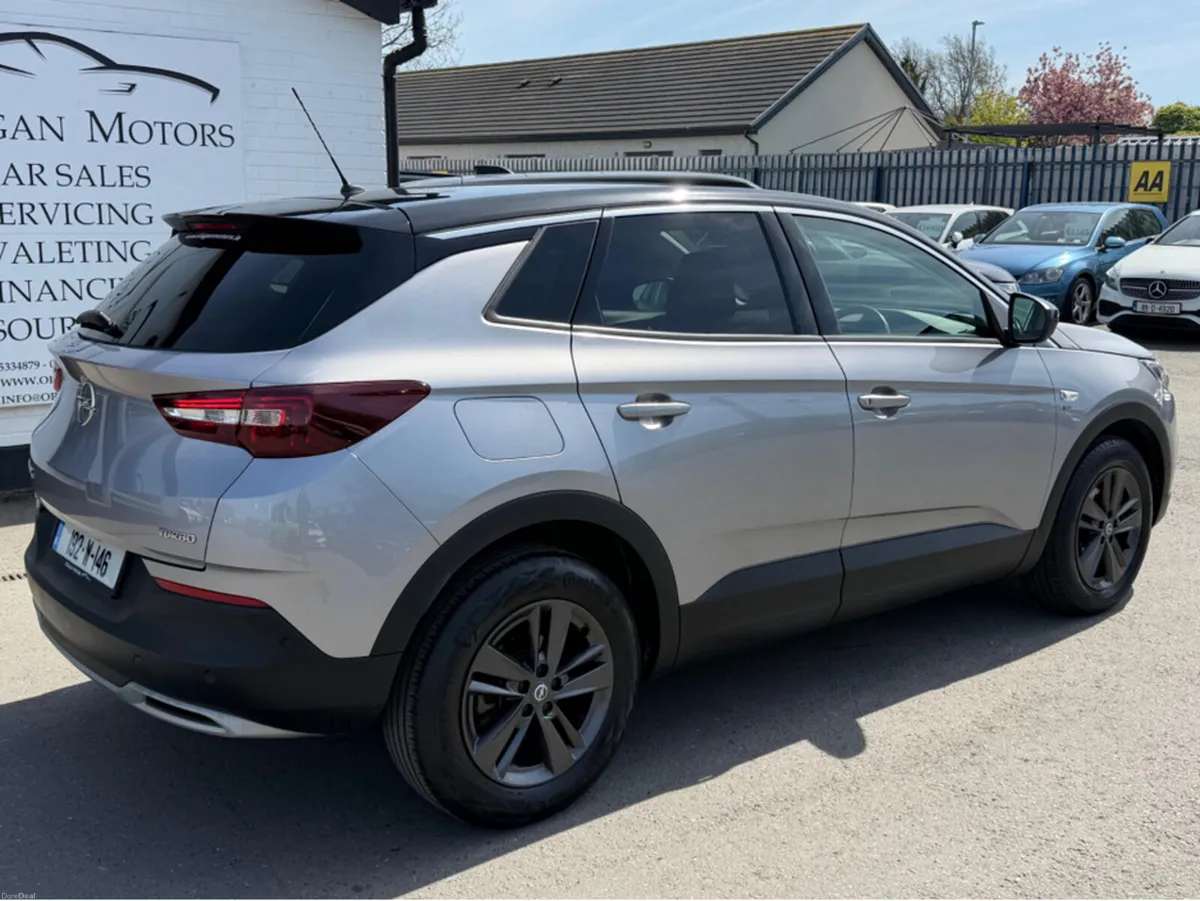 Opel Grandland X 120YR 1.2 130HP - Image 3
