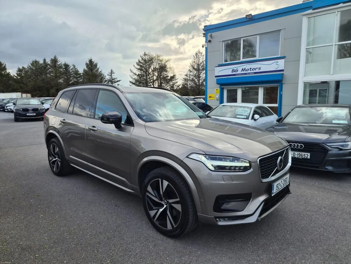 Volvo XC90 B5A R Design AT 5DR Auto - Image 1