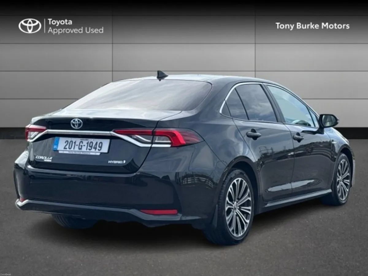 Toyota Corolla - LUNASPORT Edition - 1.8 Hybrid - - Image 2