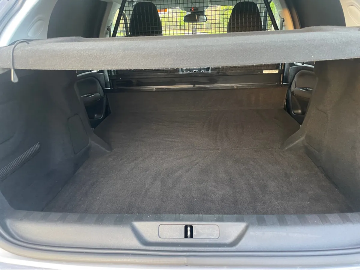 Peugeot 308 B ACTIVE 1.5 BLUE HDI 100 5 5DR - Image 2