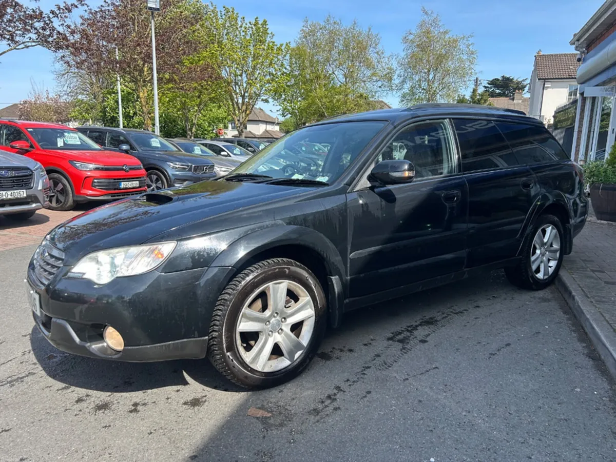 Subaru Outback 2.0 TD MANUAL AWD { 4x4 } FSSH - Tr - Image 4