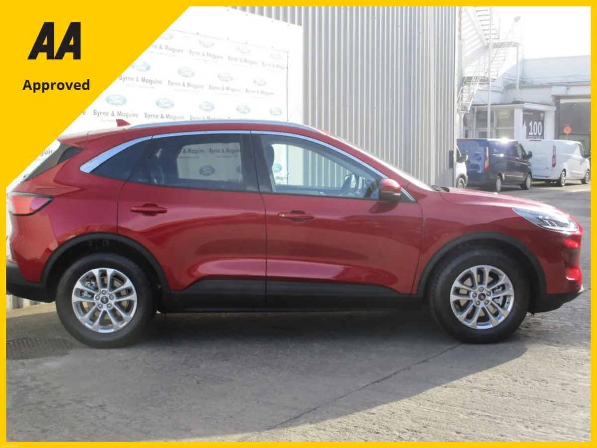 Ford Kuga TITANIUM 1.5 TD 120 S6.2 M6. FULL FORD S - Image 4