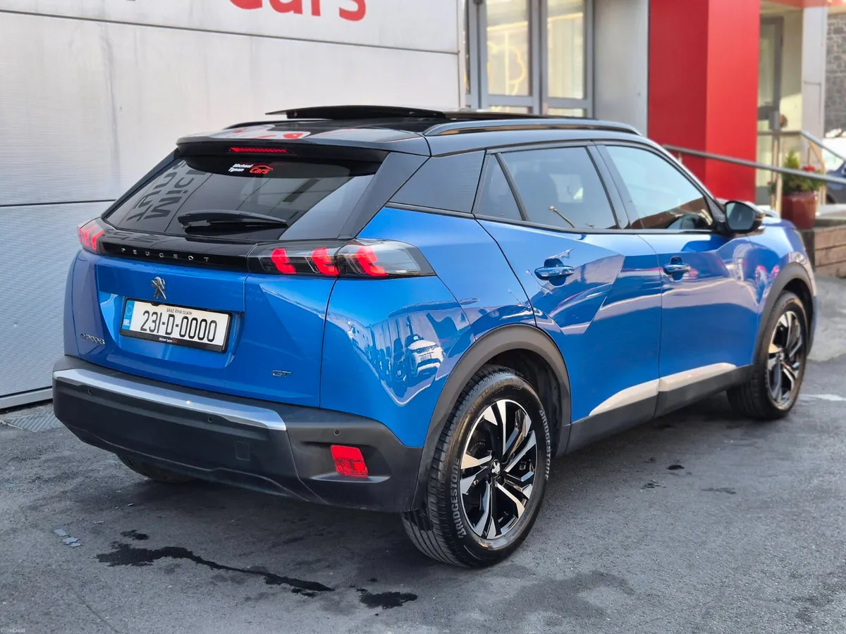2023 Peugeot 2008e GT Line, Sunroof, 17" Alloys - Image 4