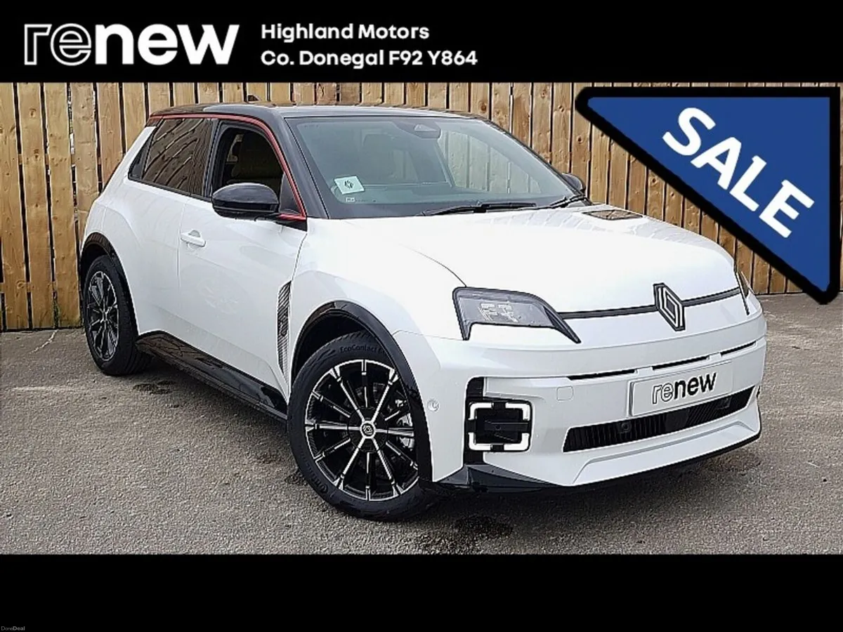 Renault 5 52kWh 150hp Iconic ** TAKE €1,000 OFF AD - Image 1