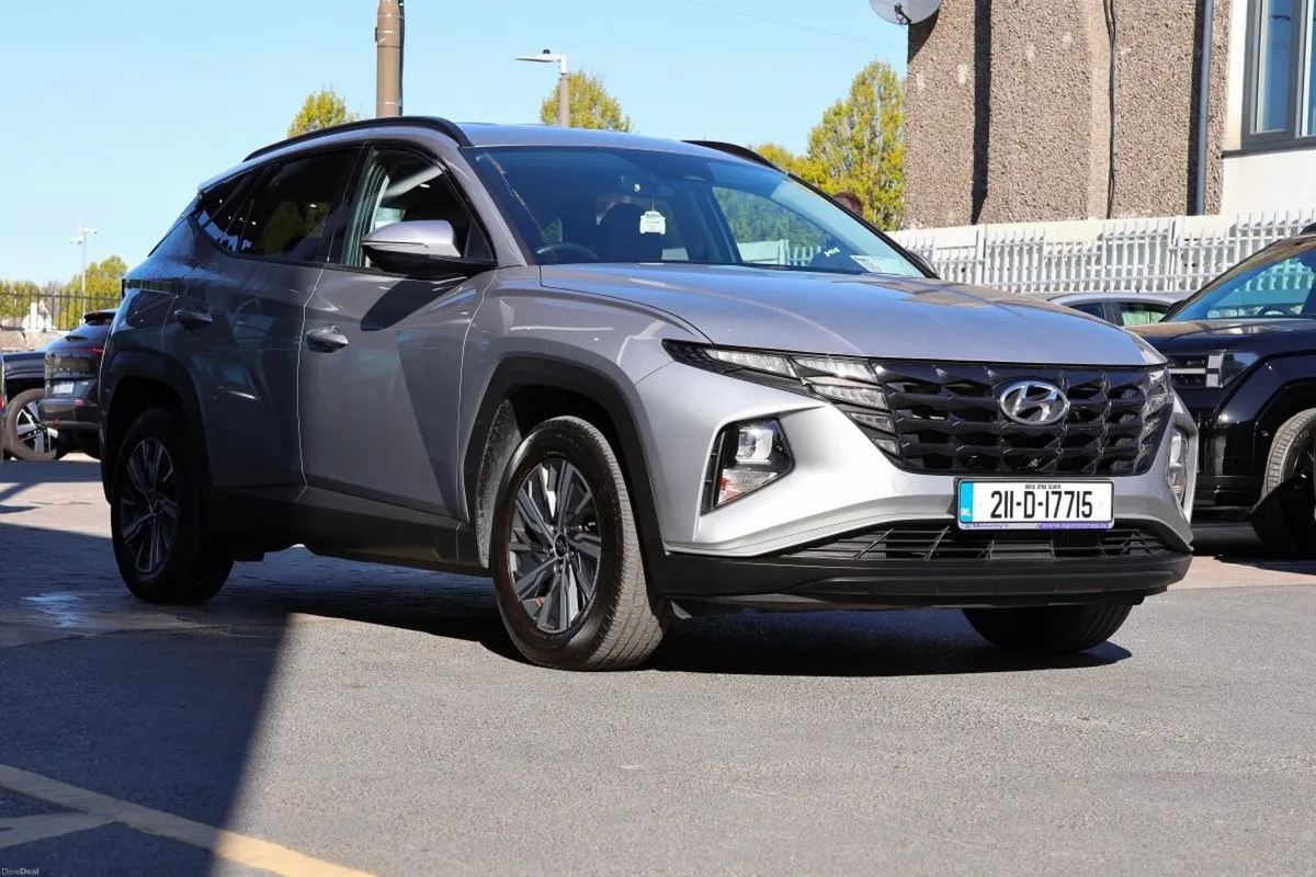 Hyundai Tucson 2WD Executive HEV Auto - Image 5