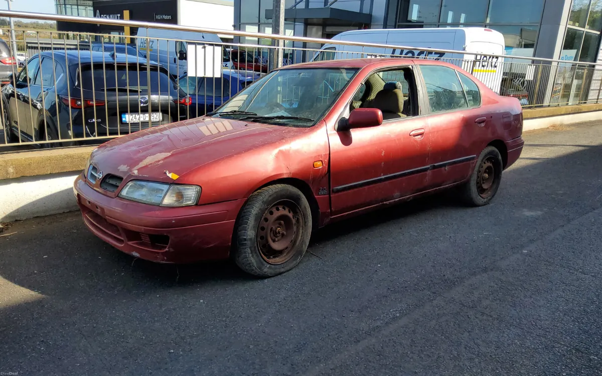 Nissan Primera 1998 - Image 1