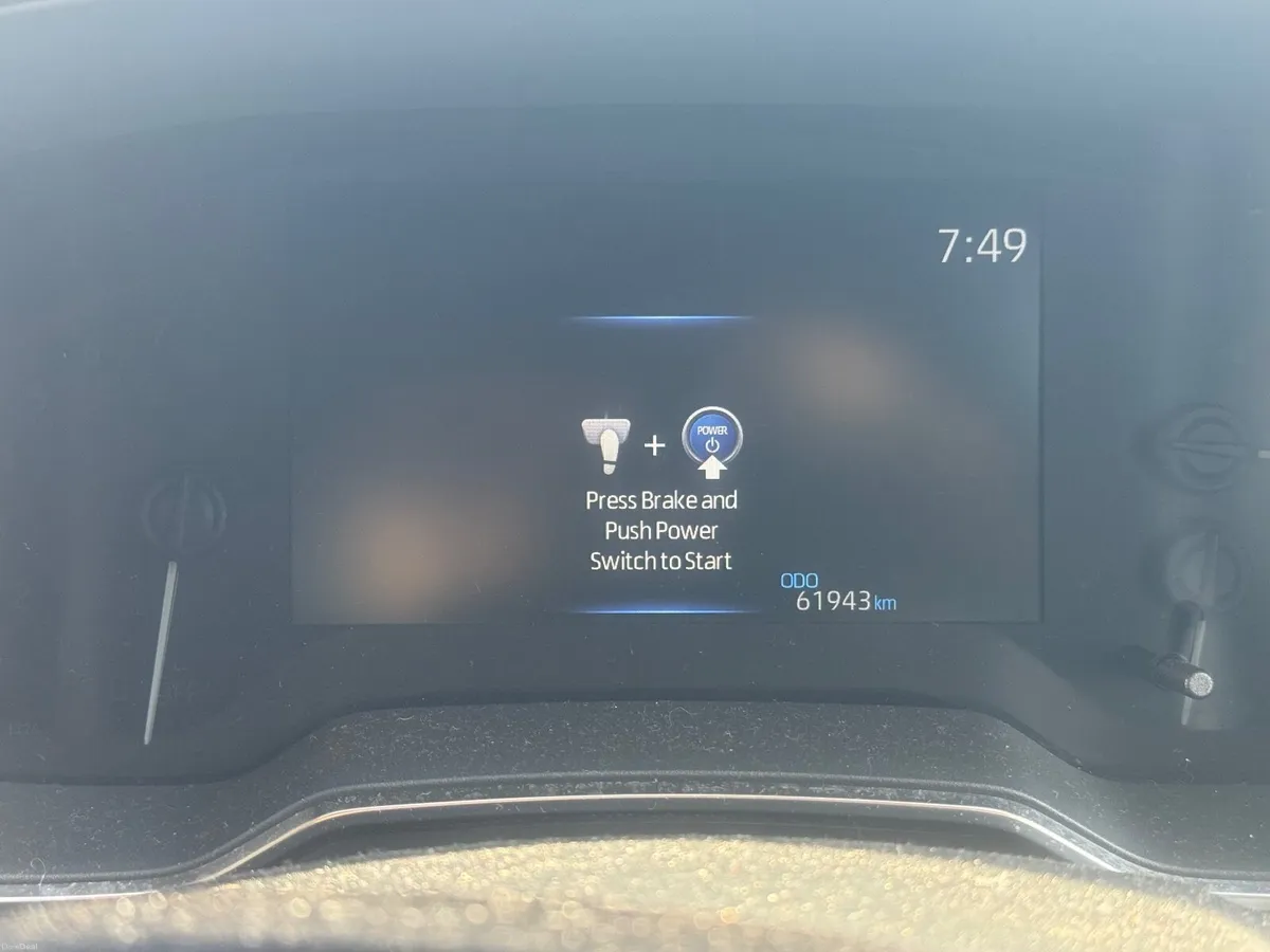 Toyota Corolla 2021 - Image 2