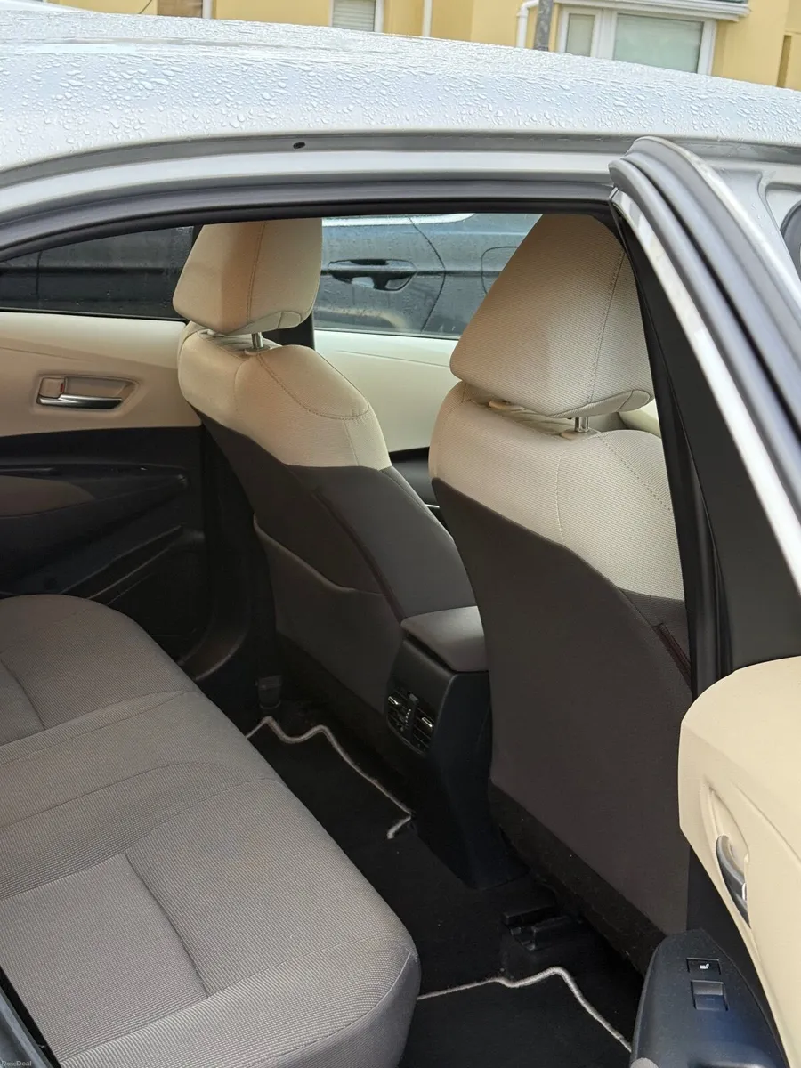 Toyota Corolla 2021 - Image 4