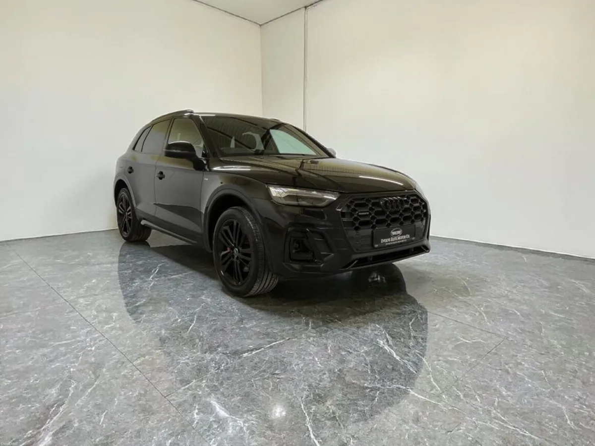 Audi Q5 TFSI E S LINE QUATTRO - Image 1