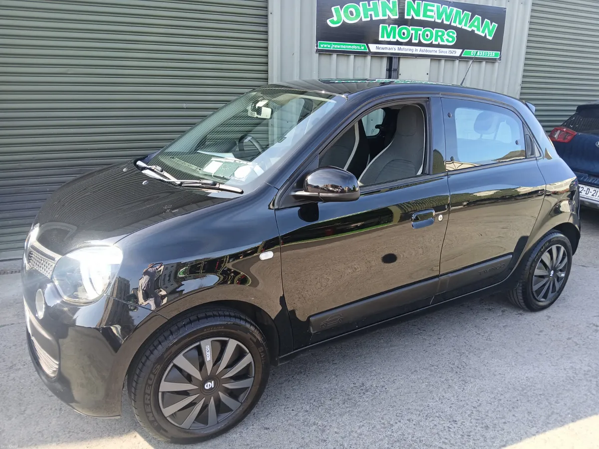 Renault Twingo 1 litre 2016  5dr - Image 1